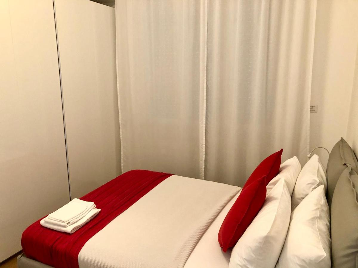 900 m da Duomo Lejlighed Milano Eksteriør billede